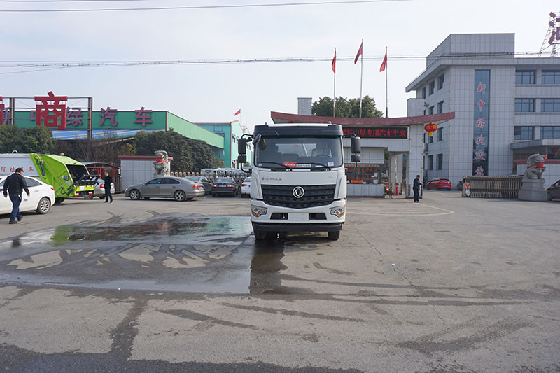 中洁牌XZL5183GXW6型东风吸污车