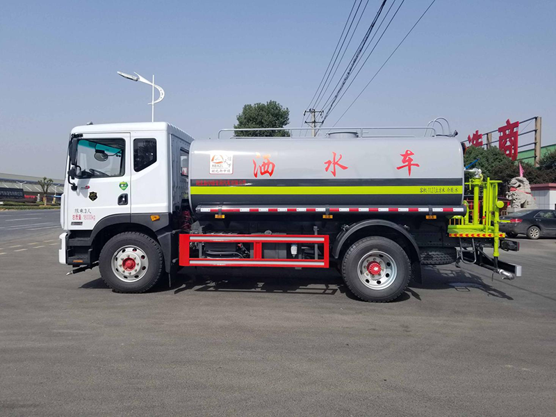 中洁牌XZL5160GSS6型洒水车