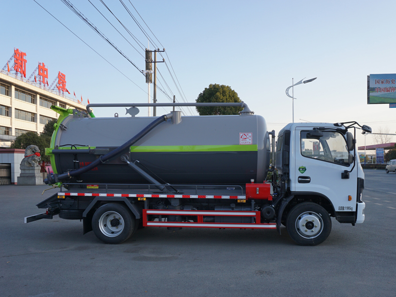 中洁牌XZL5121GXW6型吸污车