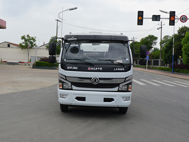 XZL5080TSDBEV型纯电动防役消毒洒水车